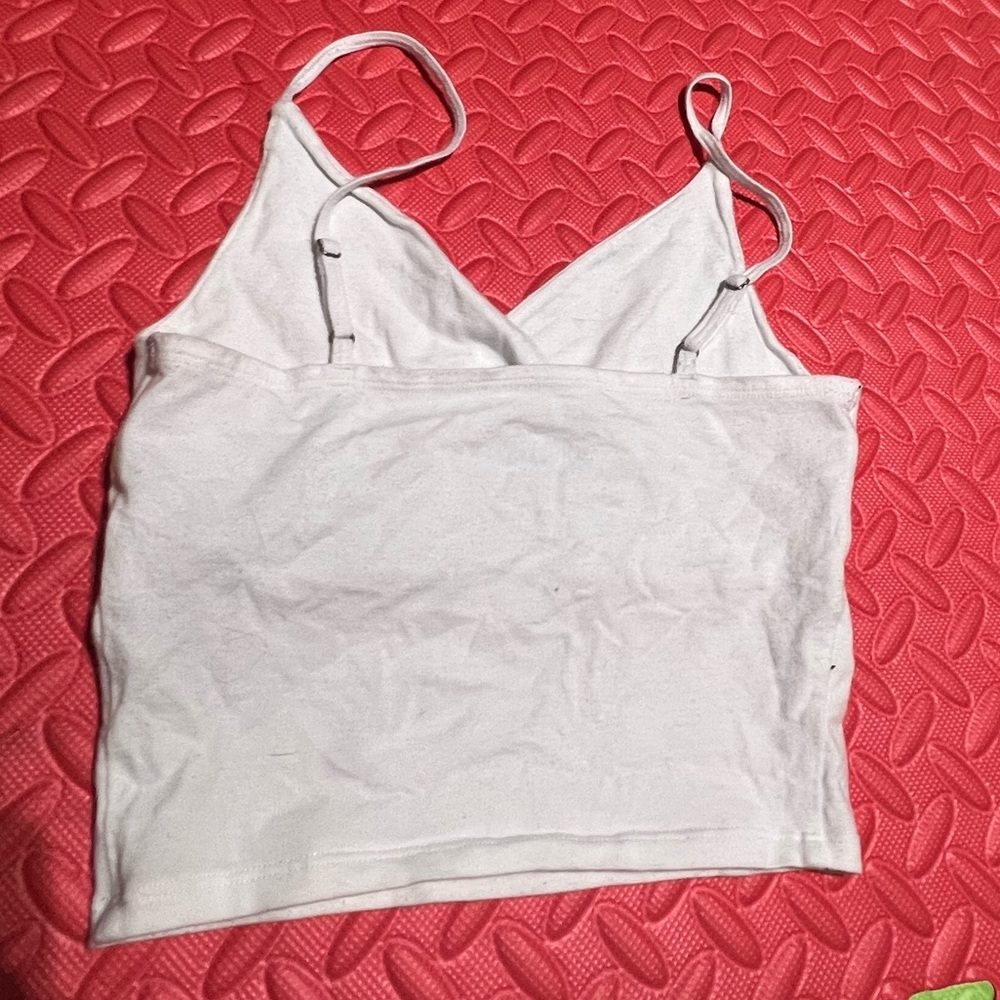 HOLLISTER TANK - Picture 2 of 3
